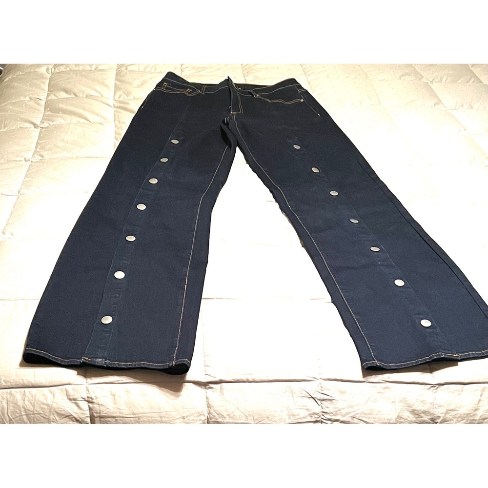 A2 Bell Bottom Jeans By SA Jeans Sz 9 RN# 153390 Style# IP 2909 Rise 9.75
